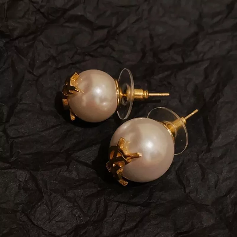 CHEAP Saint Laurent Cassandre Pearl Earrings In Metal Gold 0121